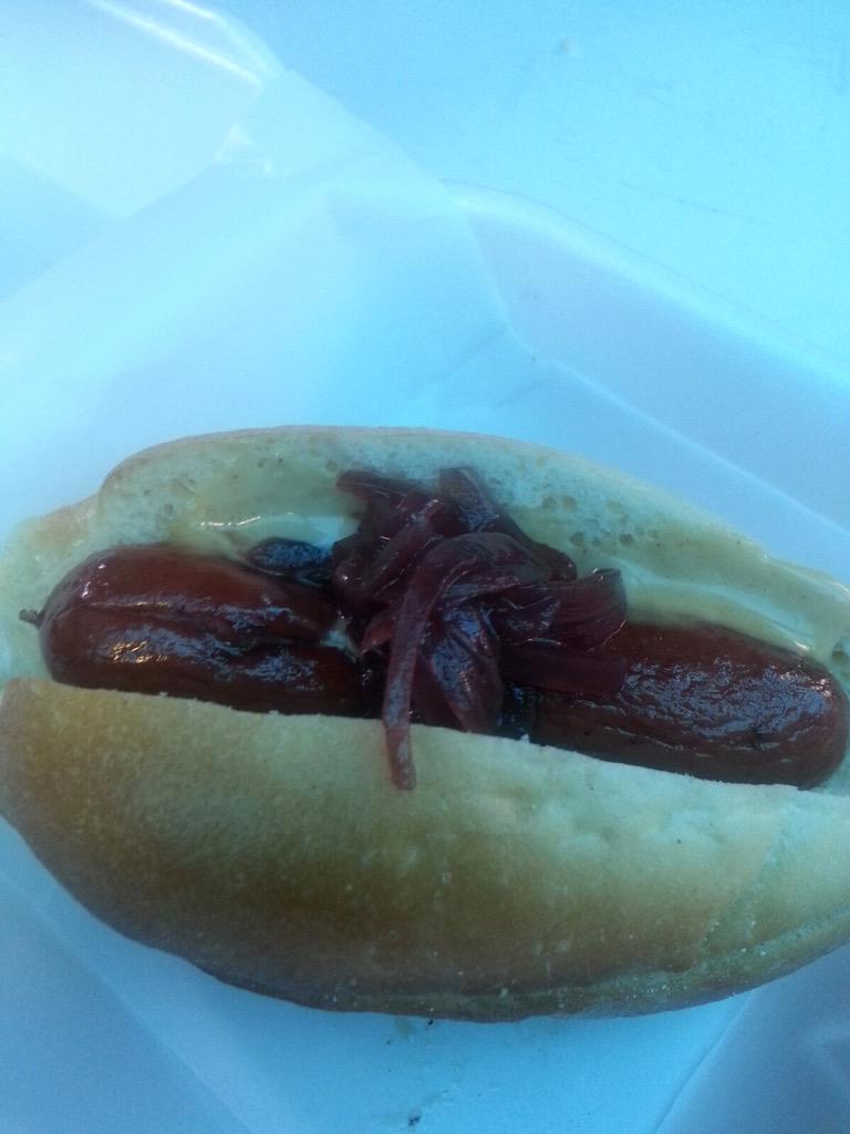 mattssliders's tweet photo. Introducing THE SHIPLEY DOG with or without spicy mustard & pickled red onions. Tomorrow only at #checkingforcancer http://t.co/fAIiHOwTmS