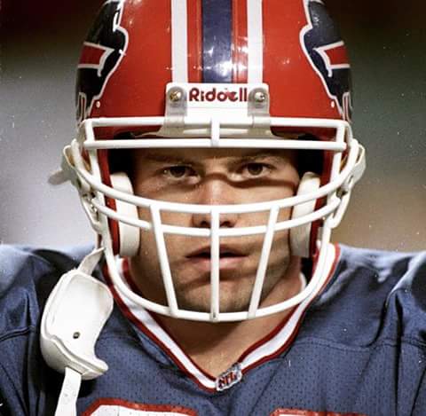 Happy Birthday to the greatest Special Teamer that the NFL has seen Steve Tasker   