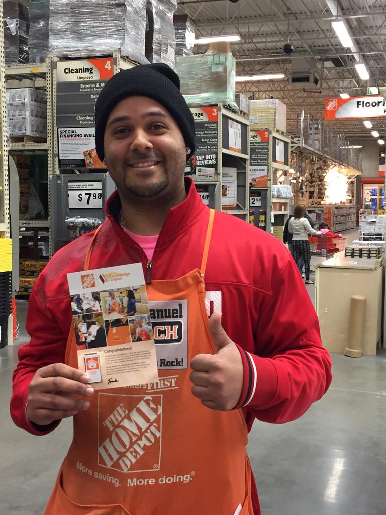 susanjsoto1's tweet photo. Manny happy to receive his PK certification pin. Let's do this 8475 π #training #knowledgeDepot @JahnJoyce http://t.co/0b4nzMOkdc