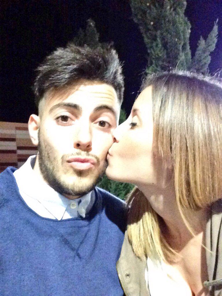Kuilita's tweet photo. Con ganas de comermelo a besos 🙈😍 http://t.co/LgWrHfmXbS
