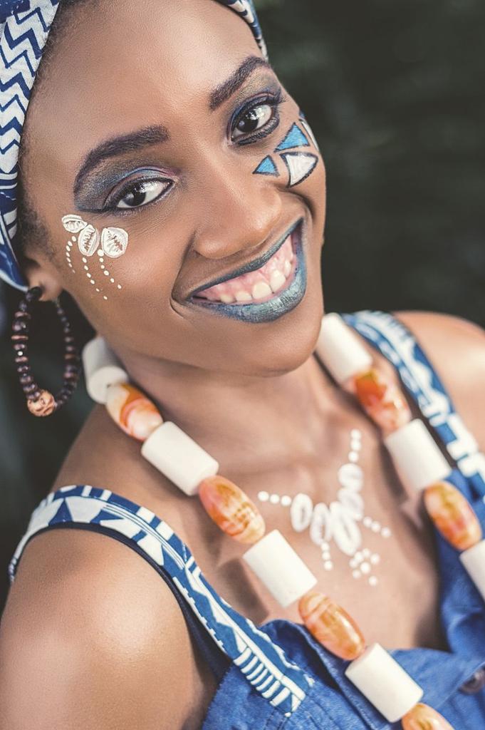 geleme2's tweet photo. #ESORLA pour ce vendredi on fait un récapitulatif de l'actu de la semaine. L'invité Myriam KAMAKO 2è dauph Miss Ouest http://t.co/vob9yrJJGk