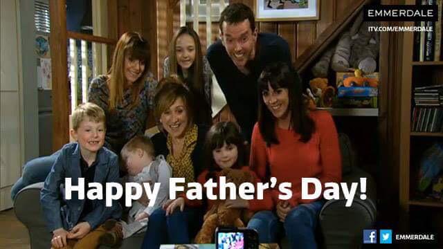AprilWindsor_'s tweet photo. @MarlonDingle9 @RhonaGoskirk_ @DonnaWindsor_x @gabbythomasx2 @laurelthomas_x @arthurthomas_ @Leo_G123 http://t.co/Sk7OAENu4W