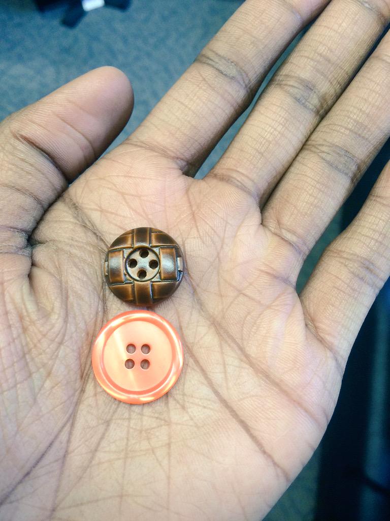 drewj6ft7's tweet photo. @SydwardTentacle still have my Buttons from the UD Ed-session at @NODARegion8! Send the staff my love #ESUD 💙❤️ http://t.co/36KPKhHtcl