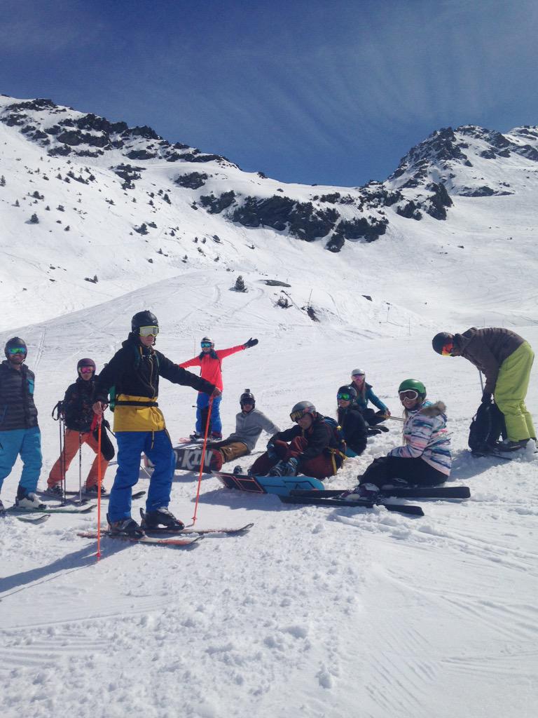 TroisCoeur's tweet photo. Amazing day with the @AlpineActionski crew today #meribel #skiing #skiseason http://t.co/6fZNuTASz1