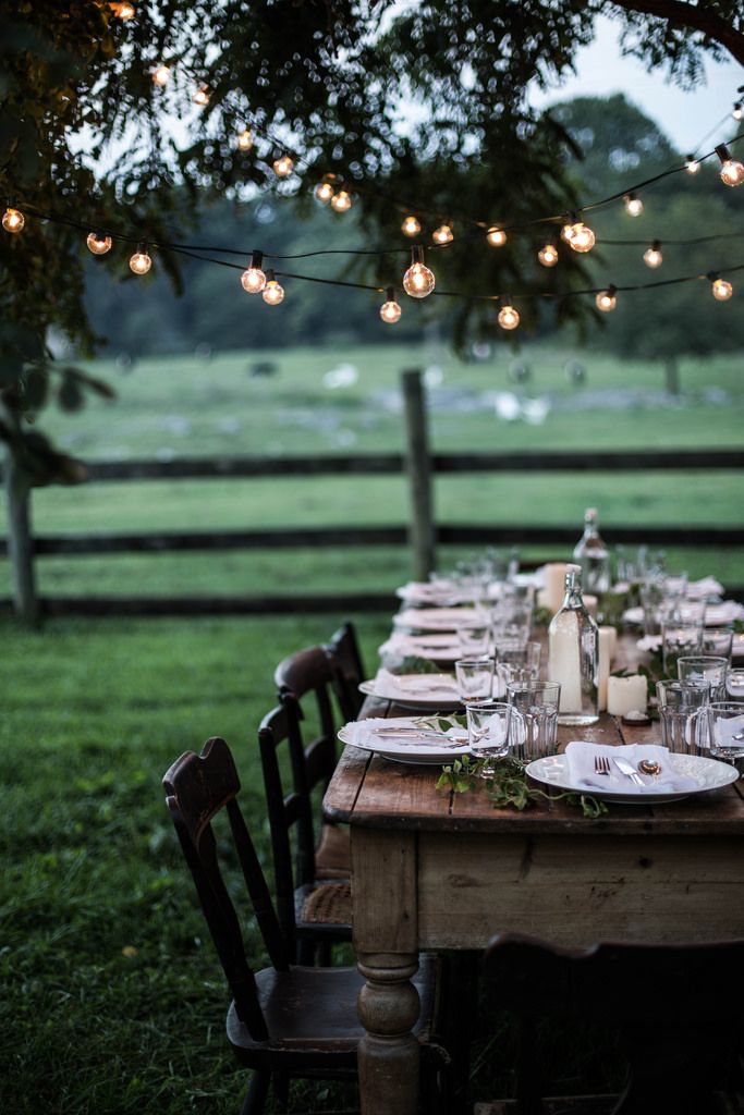 plate4me's tweet photo. Where is the best place to spend pleasant time with friends? Gather outside!:) picture by @local_milk <3 #foodie http://t.co/M7lqrn6mcw