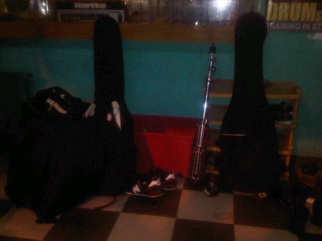 Peralatan dapur kelar di pakek! hahaha