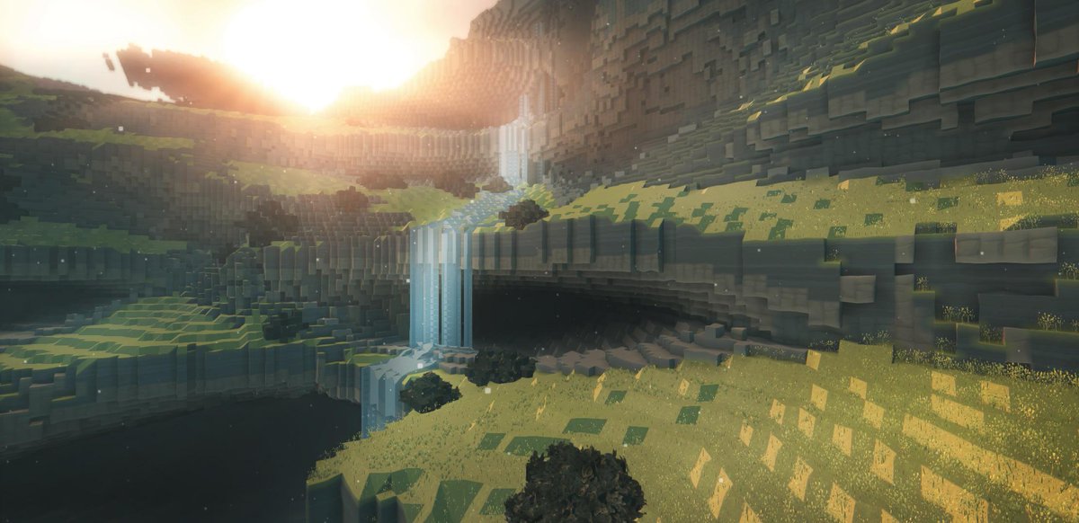 playboundless's tweet photo. Lleb is beautiful this time of year. http://t.co/HUvJutNfXI