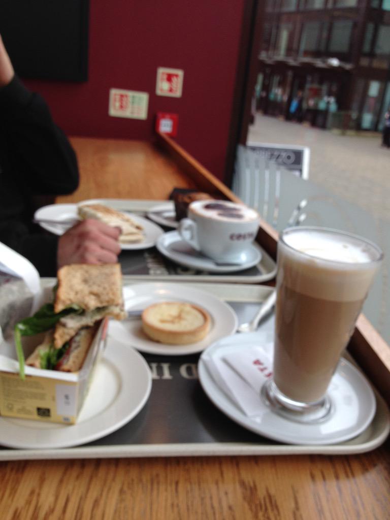 Lovely Friday treat after work with <a href="/GethLlew/">-</a> #costa #coffee #fridaytreats