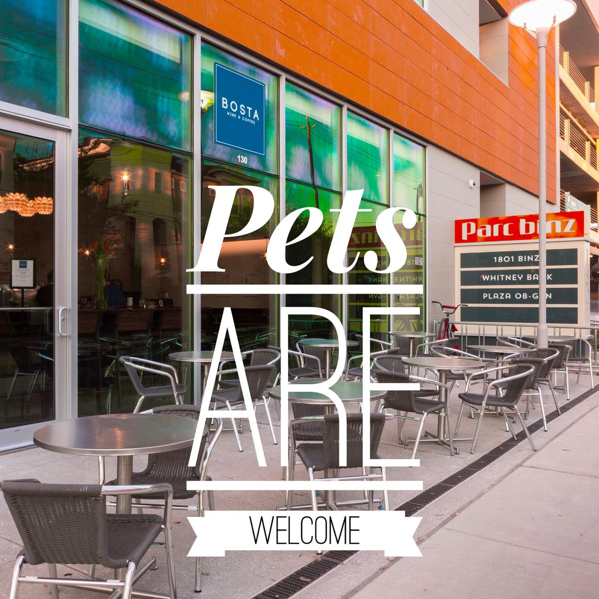 BostaHouston's tweet photo. Because they are family too! #PetFriendly #Patio at @BostaHouston http://t.co/LVI38Mlb3Y
