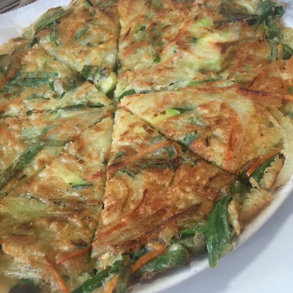 breadbutterwine's tweet photo. Lunch was delish, as always! Gotta love Brown Rice in Charles Village! #Baltimore http://t.co/pzsIPTwfn6