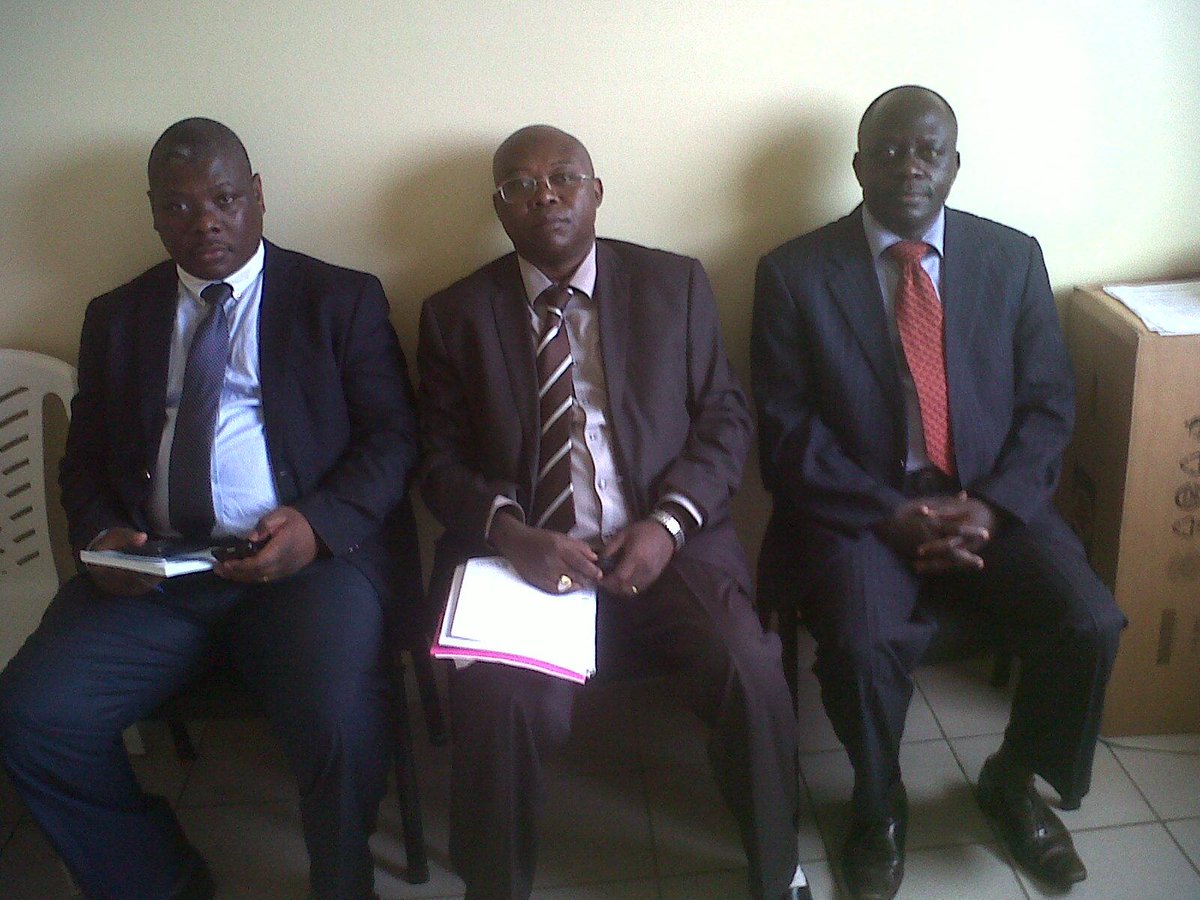 JUSTINTCOMM's tweet photo. #GABON Point sur l'application gestion des détenus à la DIS de la Sécurité Pénitentiaire @ANINFGA @AvenuedeCointet http://t.co/pPHdwjGPw2