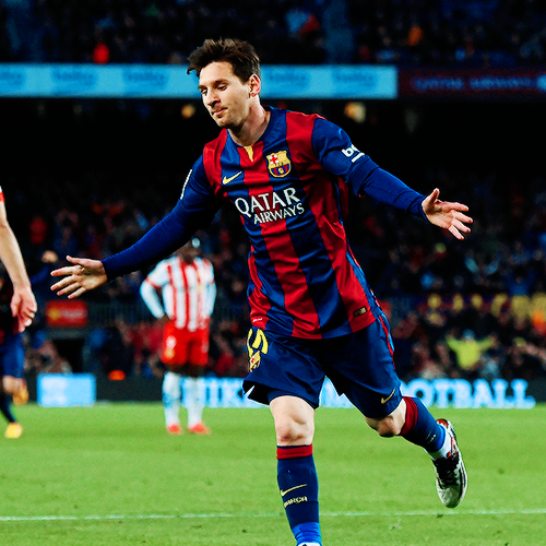 lnconcebible's tweet photo. Cristiano será recordado por sus gestos y piscinazos... MESSI será recordado por su FÚTBOL...#Diferencias http://t.co/XdrwnGG306