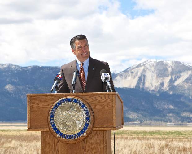 nevadaappeal's tweet photo. Gov. @BrianSandoval creates Nevada #drought forum http://t.co/sSMyWnnJAV #Nevada http://t.co/rIwDcqwcpf