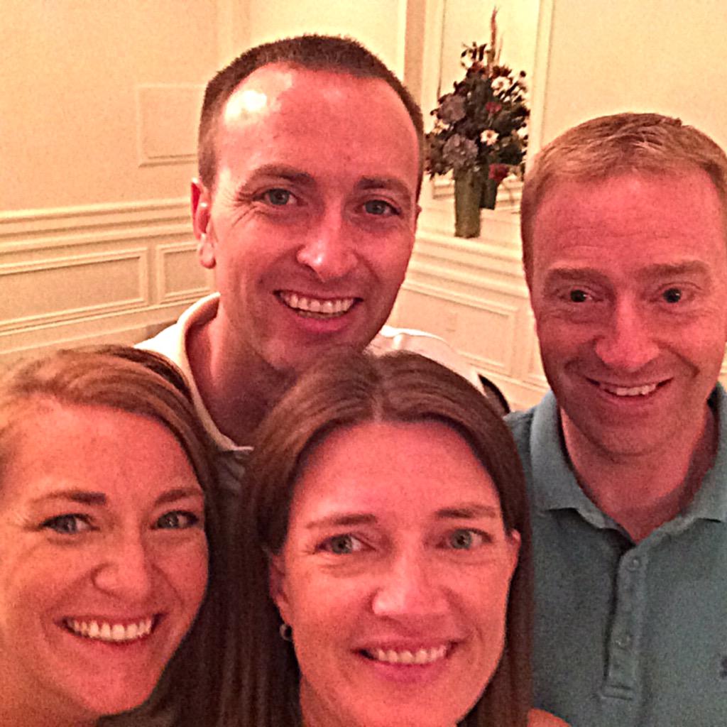 NicciHaysFort's tweet image. Happy Sibling Day #madeupholiday #lovethem @Mooreash16 @f22_me @actuary_in_stl