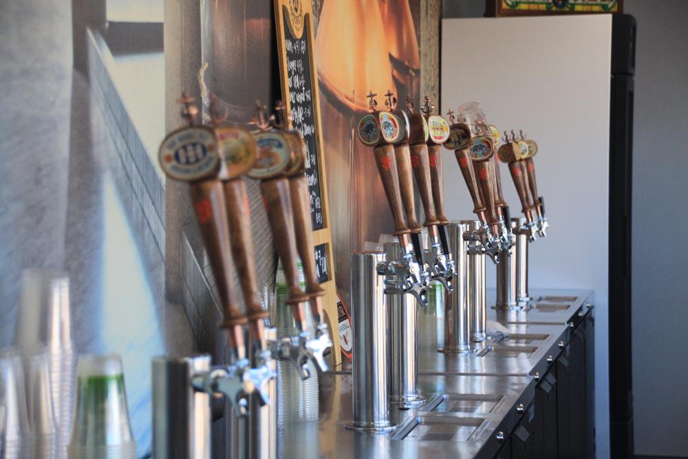 AnchorBrewing's tweet photo. Hey, #SF, there's a new on brew draught at @theyardsfc: A #DoubleIPA (8.2%) brewed with whole-cone Cascade hops. http://t.co/ebnoPpyUSM