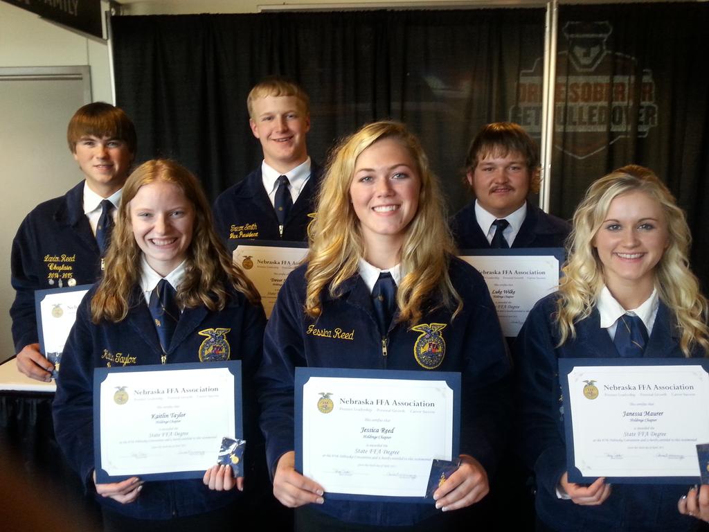 jeffmoore62's tweet photo. Congratulations Holdrege State Degree recipients. #dusterffa http://t.co/r1ojZecr6t