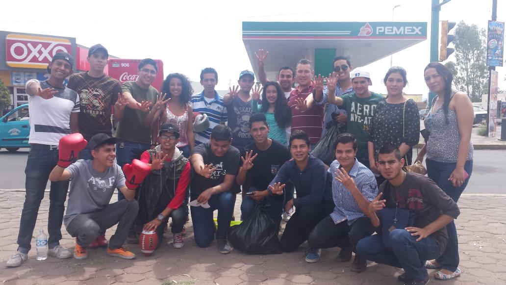 champyfeca's tweet photo. "@RJxMex_Dgo: Hoy compartimos las propuestas de campaña de @D4conAli #Crucereando #ElValorDeLaFamilia http://t.co/M77oncDcYc" / #YaEsHora