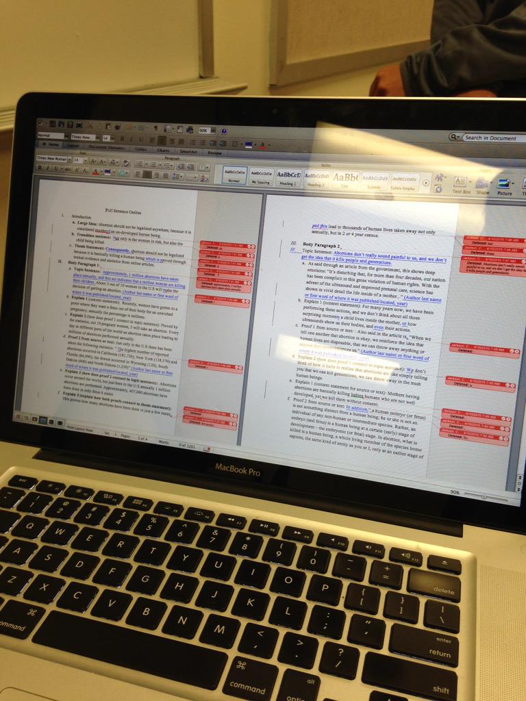 leawalker_it's tweet photo. @BALL_HIGH C Jackson using Outline to organize argumentative research papers #GISDGameOn http://t.co/GRyAm6thgK