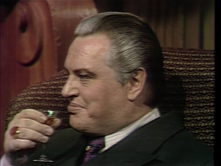 T_Elliot_Stokes's tweet photo. I must admit that I am most partial to a glass of sherry and some sharp cheese in the evening.  It helps me to sleep http://t.co/XZAzRnpRI7