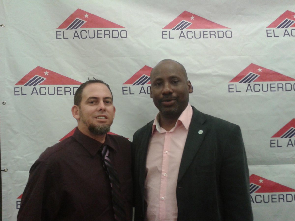 Casi 80 años después los nietos, <a href="/menendezpryce/">César Menéndez Pryce</a> y yo, llegamos a un acuerdo por #Cuba <a href="/elacuerdocuba/">El Acuerdo</a> en <a href="/cumbrepanama/">Cumbre SICA Panamá 2017</a>