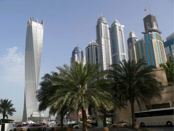 100 в дубае. Эмиратские башни Дубай. Cayan Tower Dubai Marina. J- one Tower Дубай. Жилые дома в Дубае.