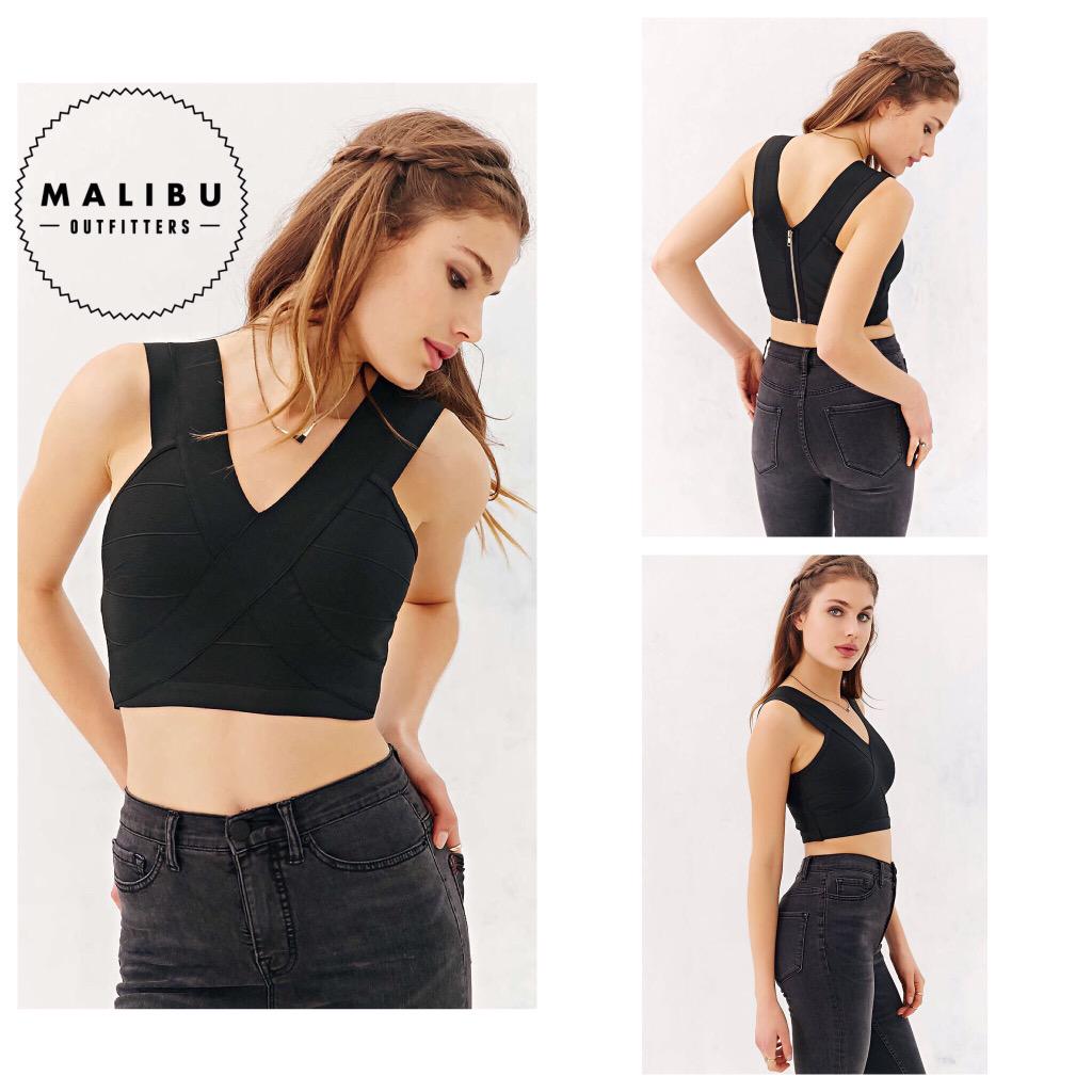 *Top California* 💣Hoy y Mañana seguimos de Showroom de 17 a 21hs ! Los esperamos!! 🙌