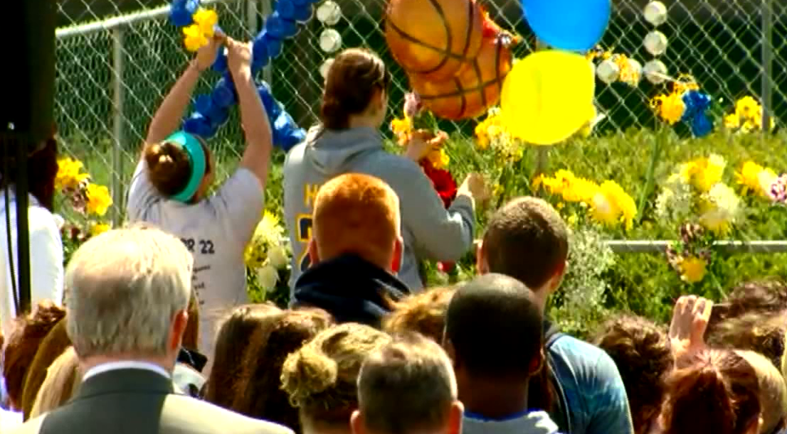 Local12's tweet photo. .@local12jeff has more on the vigil held for #LaurenHill #LIVEonLocal12 News First at 4: http://t.co/epxYCHb73Q http://t.co/AO3kSCSWMK