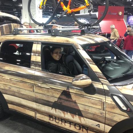 N8ive1der's tweet image. Up in the Denver Auto Show checking out the Mini selection. #Schompmini