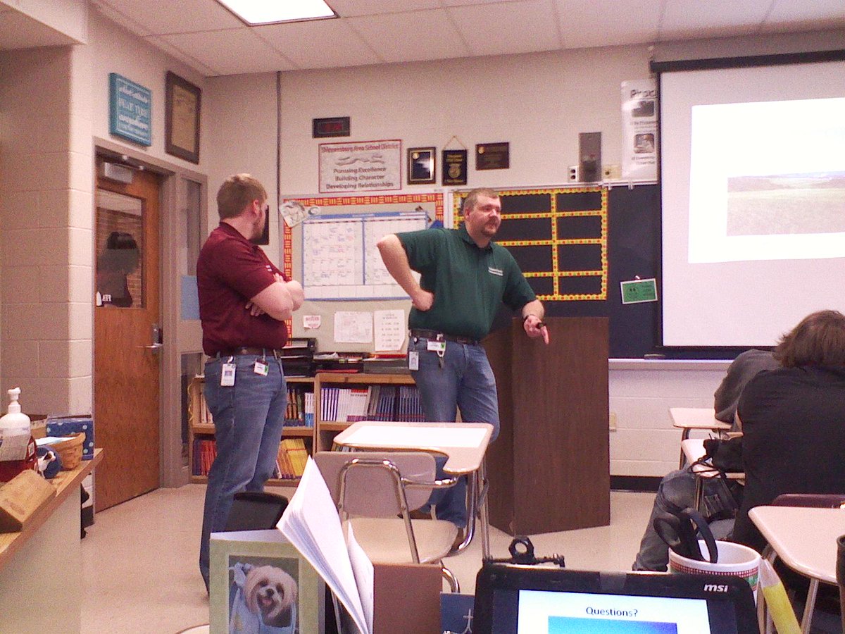 JennaLeeMoser's tweet photo. Guest Speakers came to share about Conservation District!  Great Educational Day! #psuaged15 http://t.co/3iMM1uLyd4
