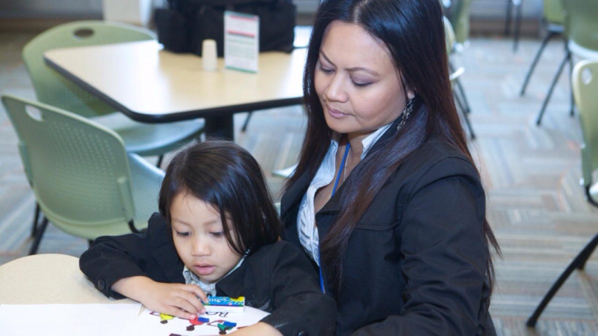 dadEnough's tweet image. For real. "Bring Your Child to Work Day is Too Valuable to Limit to Once a Year" goo.gl/Yw5l5r