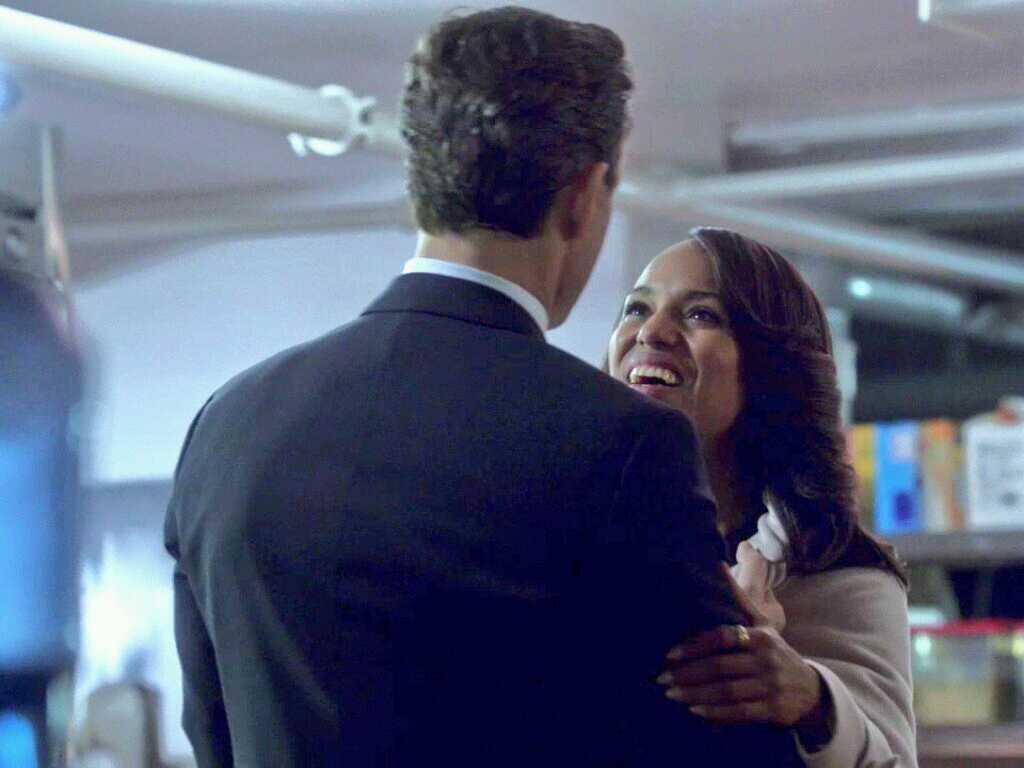 Reds_Logic's tweet photo. When Shonda allows them to show their teeth, it's everything! #OlitzRecruitment http://t.co/NuIbG8nxwz