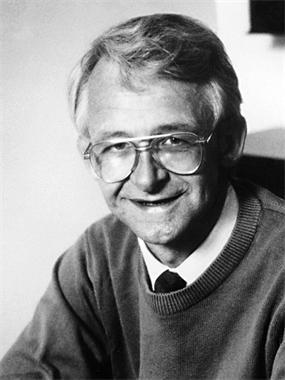 Happy 74th birthday to children\s book author Martin Waddell, who wrote, among many others, Owl Babies. 