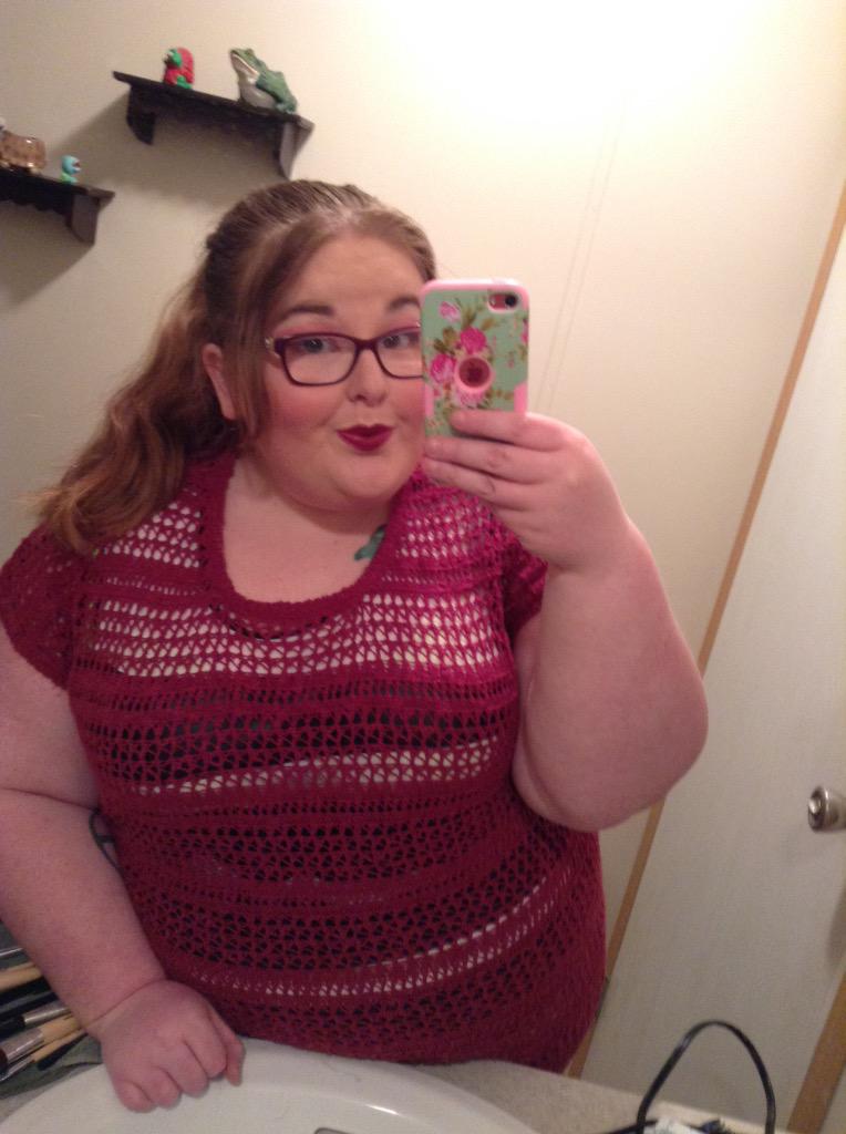 bbwcalicokitten's tweet photo. #SSBBW #BBW #hugebabes #gorgeous  #fatshion #effyourbeautystandards #curveswithconfidence http://t.co/9nz7ZUrGbl