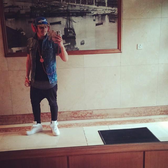 joelo_2's tweet photo. niggas like me http://t.co/jDW5U23Q2j