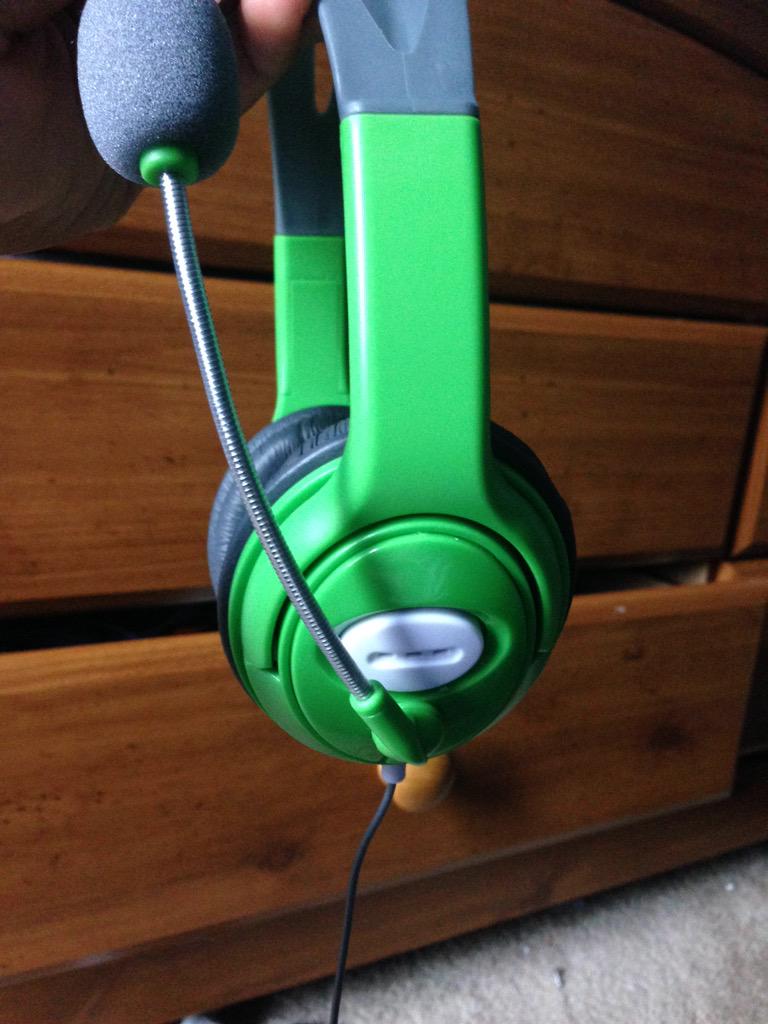 FIXGamingx's tweet photo. @Pro_Tabz best head set ever us promo code xFIXGamingx for 5% other good things like this http://t.co/WByYkRFXYF