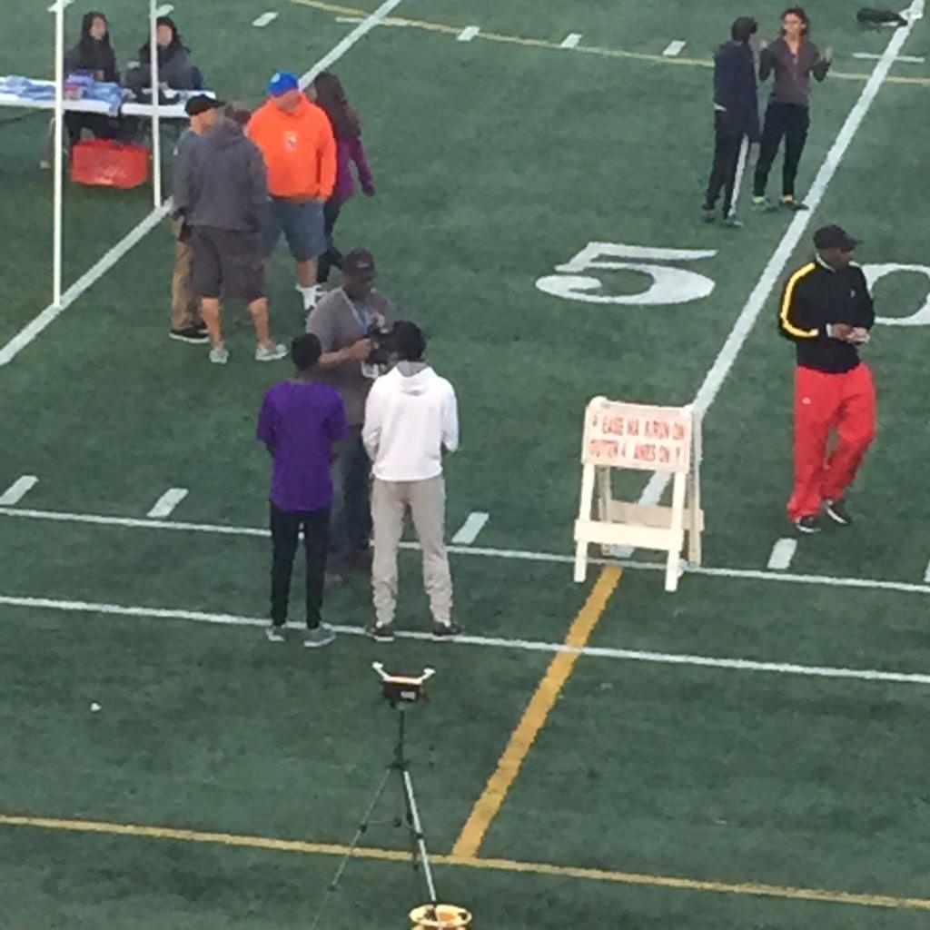 NCHSRattlers's tweet image. NCHS freshman phenom @Tyrees13 wins the silver medal in the rising stars 100. #BestFroshInAZ #firstinterview