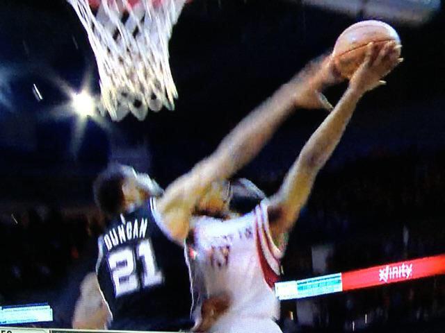 JBellSATX's tweet image. This is not a foul rocket fan. Stop. #Spurs