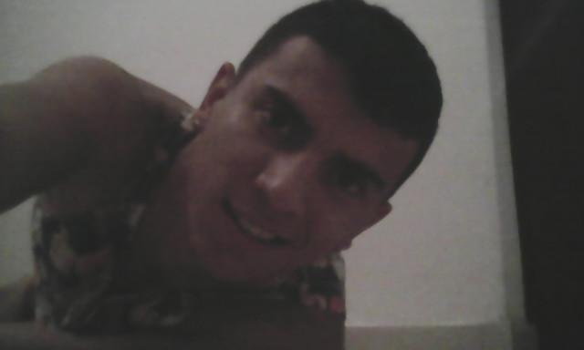 miloastudillo's tweet photo. BUENI LUEGO DE UN DIA DE TRABAJO  IR HACER LO QUE MAS ME GUSTA #MODOENSAYO #NEXTSHOW #STRONGER  #FELIZNOCHEDEVIERNES http://t.co/5sXltk8Irr