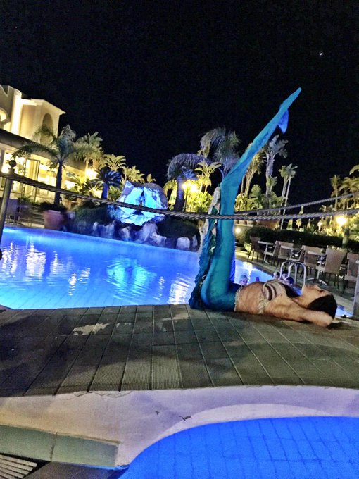 Notte dal Sorriso Resort! La mia casa fuori casa! Grazie LuLu.. @GPanellaa @LuanaPezzuto http://t.co<a href="/tag/golaprofondaintv"class="tags"><span>#golaprofondaintv</span></a>