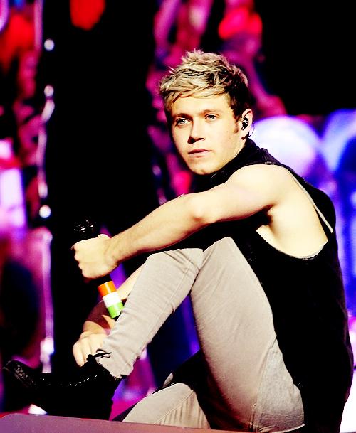 LarrySyndrxmx's tweet photo. Quiero ganar el dm con Niall! Por favor! 😭🙏🙏❤❤❤❤RT
#IndividualConNiallHelpForFanS http://t.co/n5wbZjaaTV