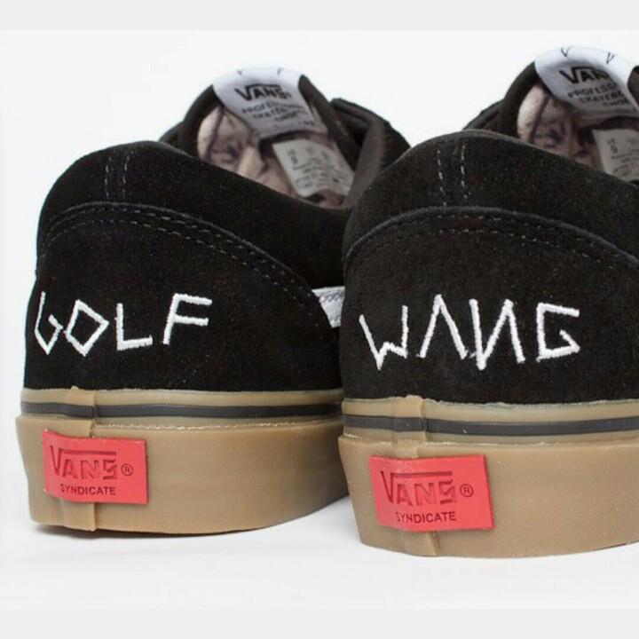 kensstore's tweet photo. @DamnwerksID Golfwang black gum | used | size 7 | IDR 3.5 jt nego halus | real pict chat http://t.co/tkRYJZubCT