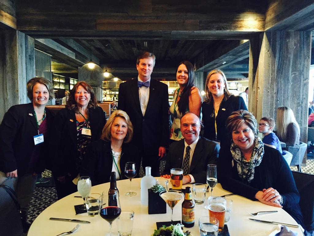 BrianneMeszaros's tweet photo. The gang @tweetRCU with @mncreditunions CEO Mark Cummins at #MNAM2015 http://t.co/O908hNuwj3