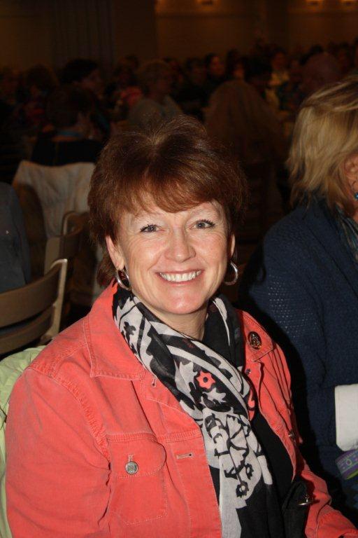 massteacher's tweet photo. Michelle Elwell of Rockport Middle School is the MTA ESP of the year! Congratulations!#mtaesp #edchatma http://t.co/g1w5UHhd3T
