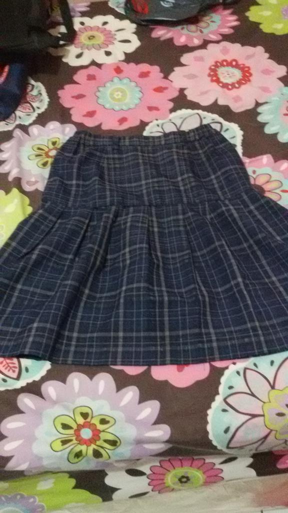 secondshophd's tweet image. Rok tartan 
Ada minus (di pic sebelah)
#barter #sell
Sell : 15k