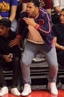 SkillazKill's tweet photo. Lou Will game winner had me like.... #RTZ #WeTheNorth http://t.co/MY7GHhd7E8