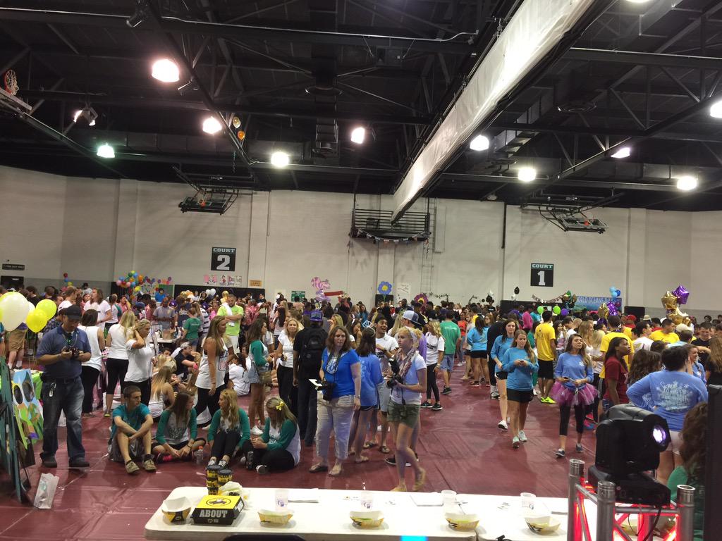 HubbellEnt's tweet image. Rockin' Kimbal Arena at #CCU for #RelayForLife ! If #cancer has affected you or your family plz retweet. #HubbellEnt