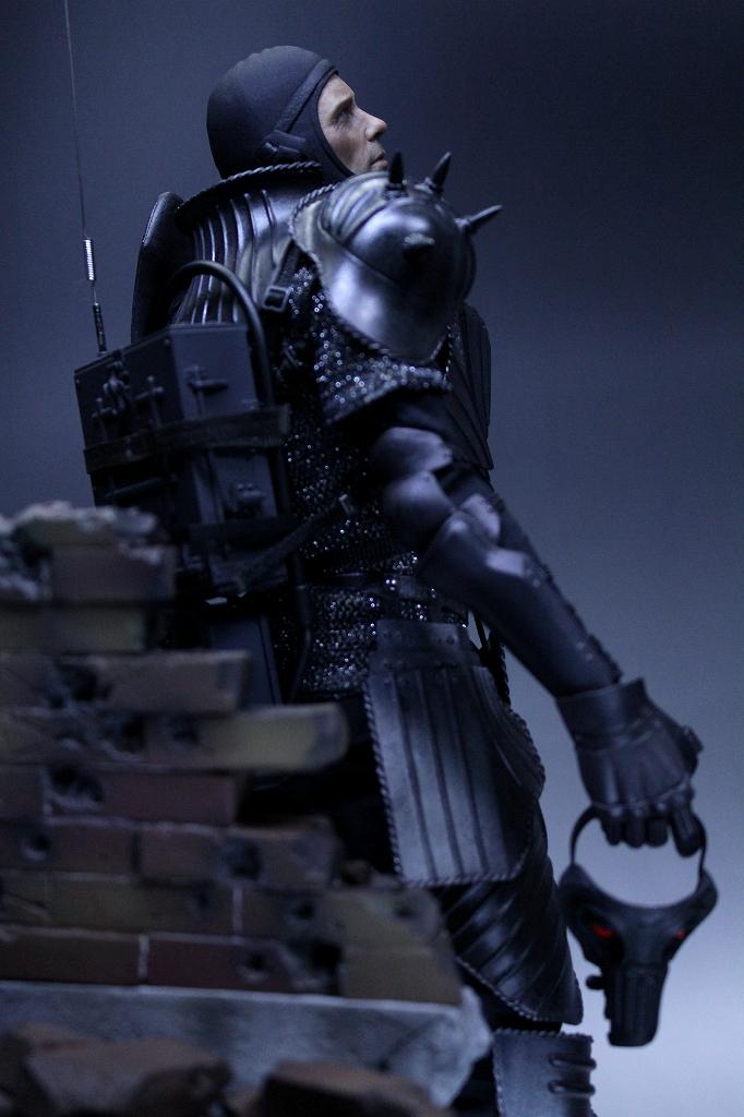 Ken Suworks 今日は ケルベロス サーガ ケルベロス 鋼鉄の猟犬 第１０１装甲猟兵大隊所属隊員 ３４年式特殊増加装甲 押井 守 竹谷 隆之 ｊｃ ホン Hottoys ホットトイズ Http T Co Hkaqqomrwu Twitter