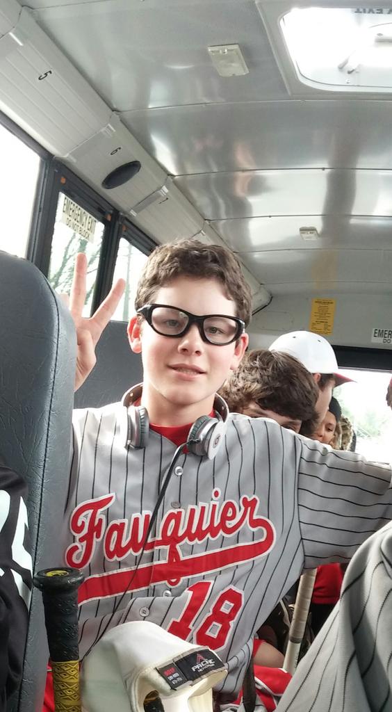 matt_anzivino's tweet photo. What a "W" looks like....#teamplatypus #fatherSam #gpa http://t.co/v6ib0T3A8b