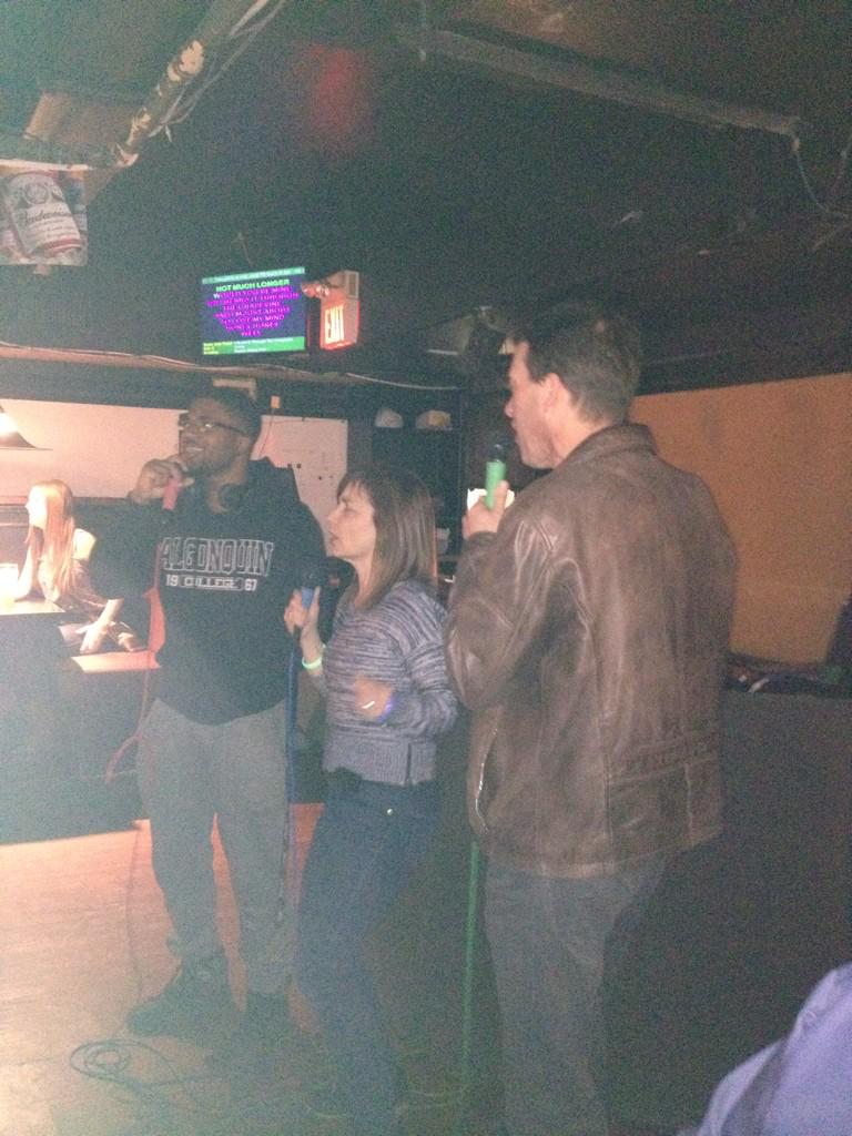 ACPRforJHS's tweet photo. Having a blast at karaoke night #LetsUnlockChange http://t.co/fnacD3ro1D