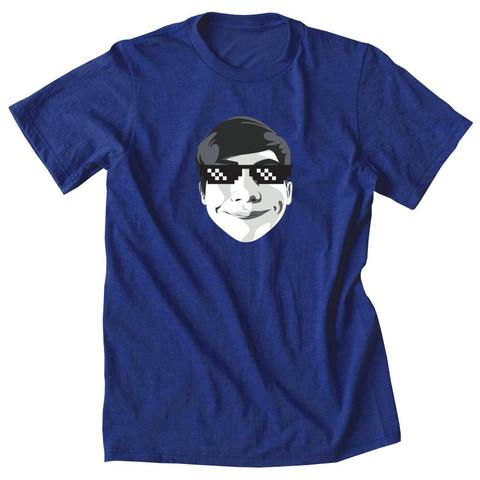 FaZeClan's tweet image. The day you've all been waiting for is here: you can now get @FaZeBloo's face on your clothes. fazeclanstore.com/collections/bl…